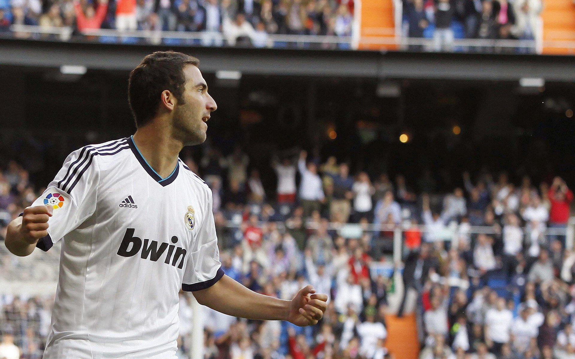 阿德里尔森从里昂回归博塔弗戈，助力球队夺冠，阿德里安cba